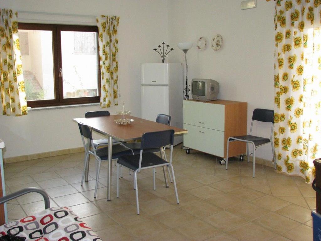 Portoghesi Apt Àrbatax Esterno foto
