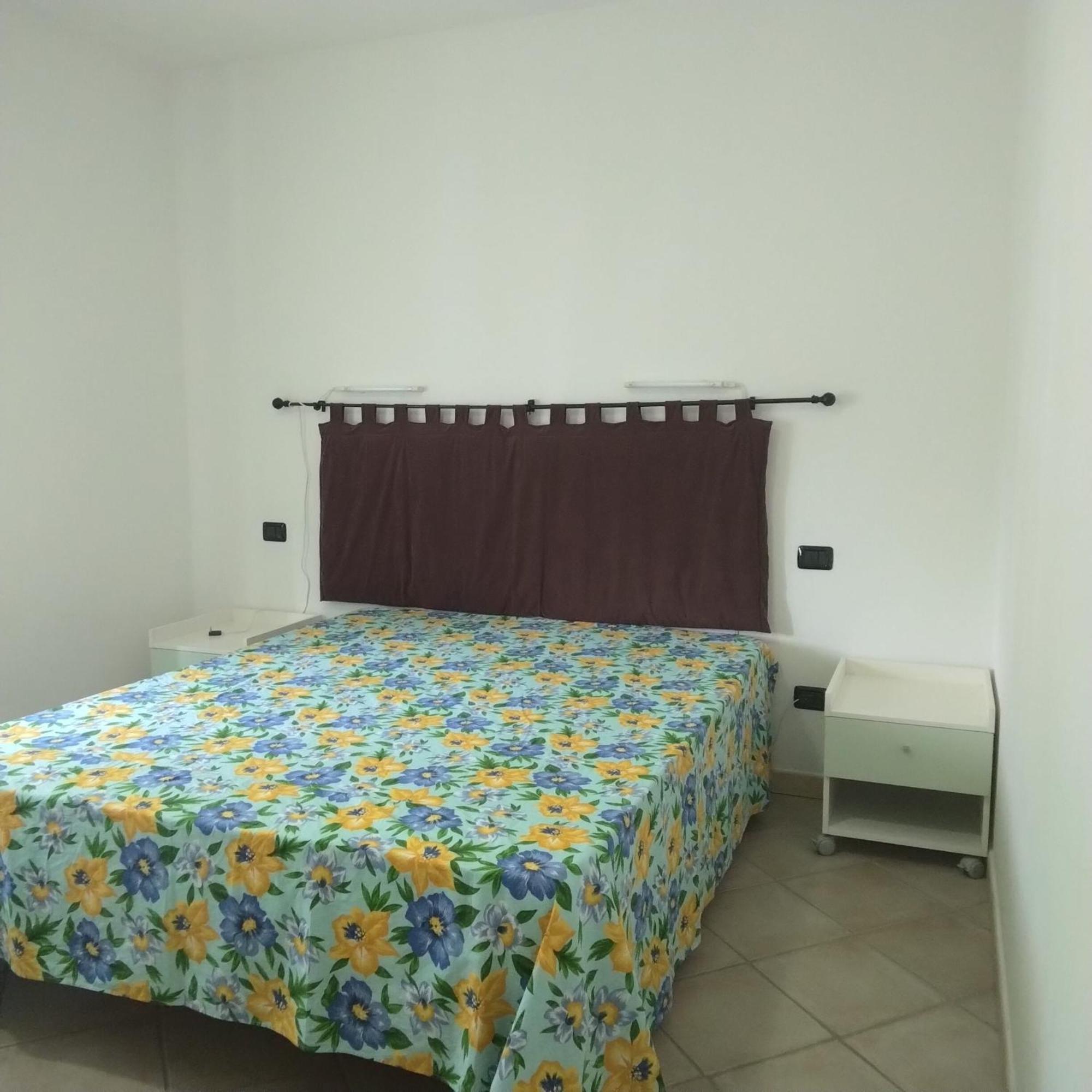 Portoghesi Apt Àrbatax Esterno foto