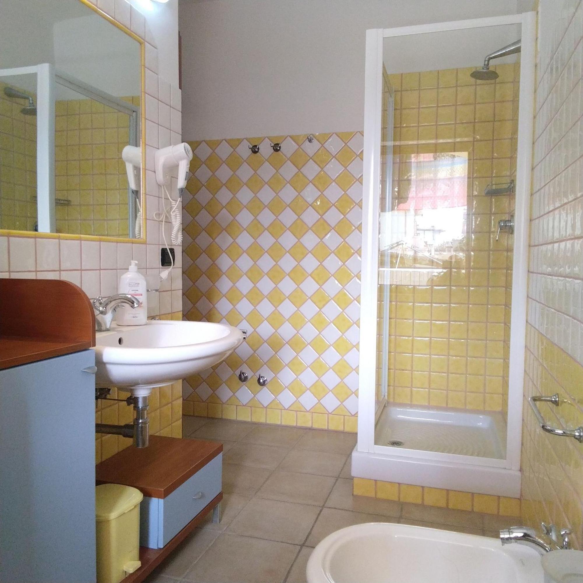 Portoghesi Apt Àrbatax Esterno foto